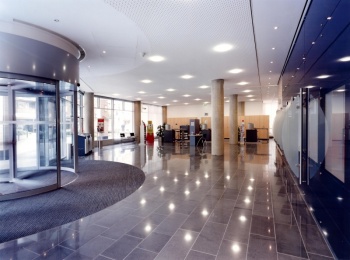 Immobilien-Competence-Center und Mietbereich Sparkasse, Duisburg 